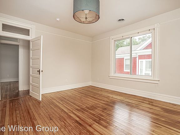 5th image of 3108 Porter St