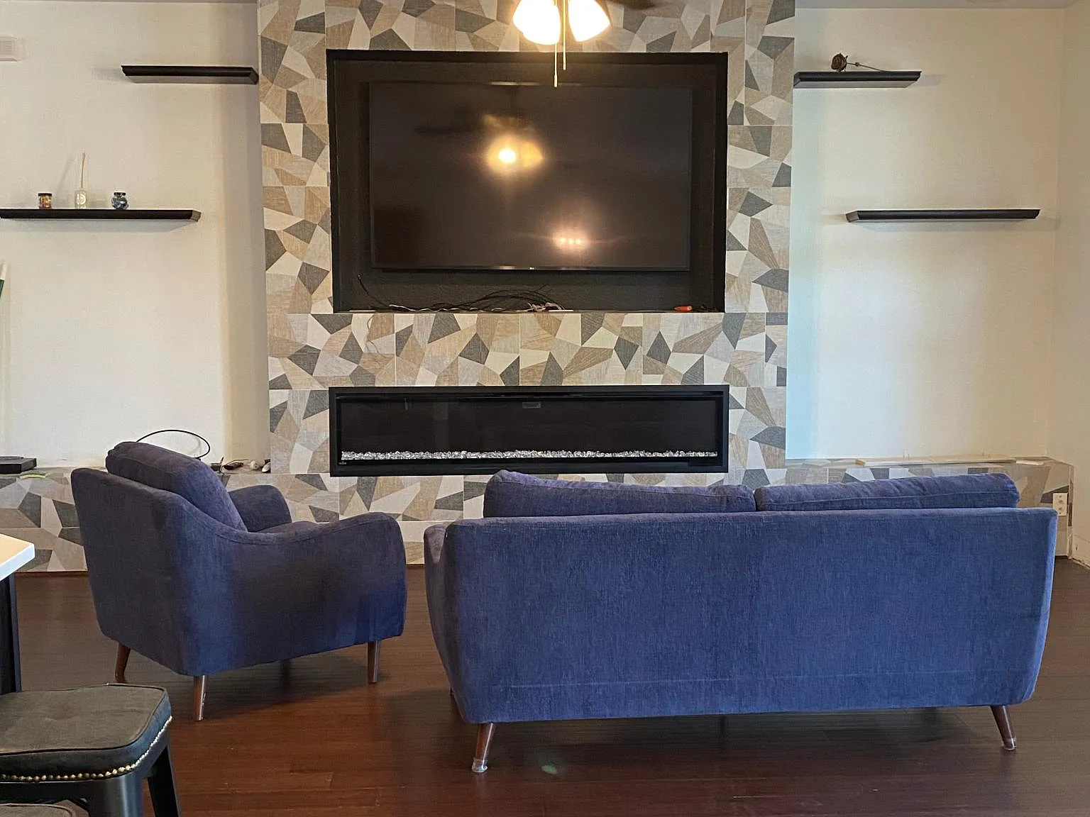 202 Mancos Dr — Photo 3