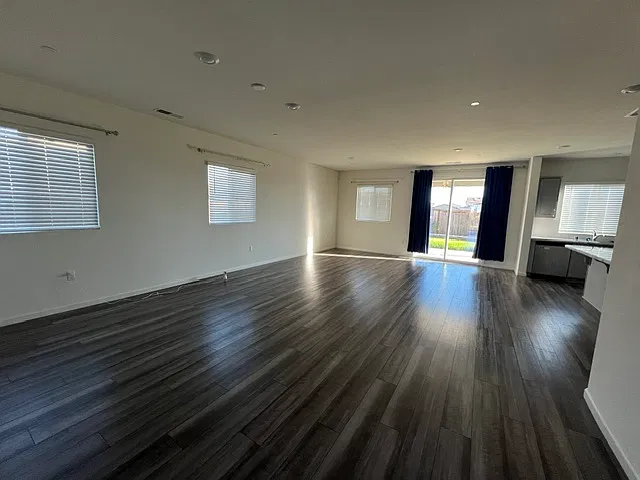 2024 Maggie Court - 1 — Photo 2