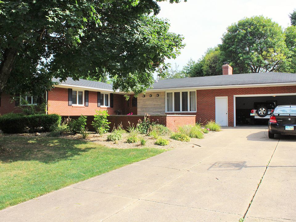 1st image of 3605 Mary Lou Ln N