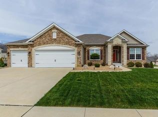 111 Cypress Meadows Dr, Wentzville, MO 63385
