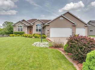 1753 Talkeetna Rd, Neenah, WI 54956