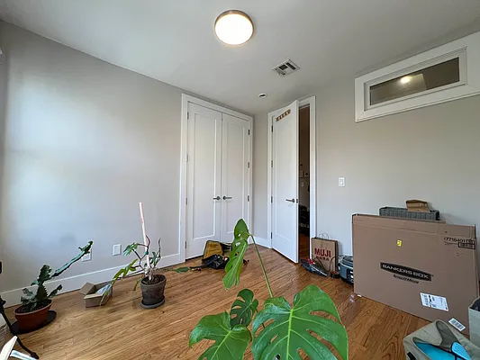 Rented by ABODE NYC LLC | media 8