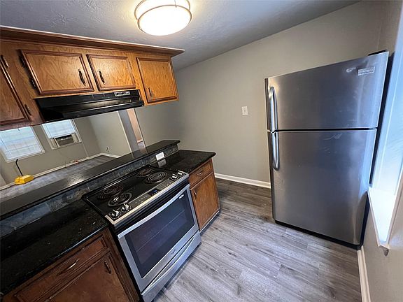 3rd image of 214 E Hilburn St APT C