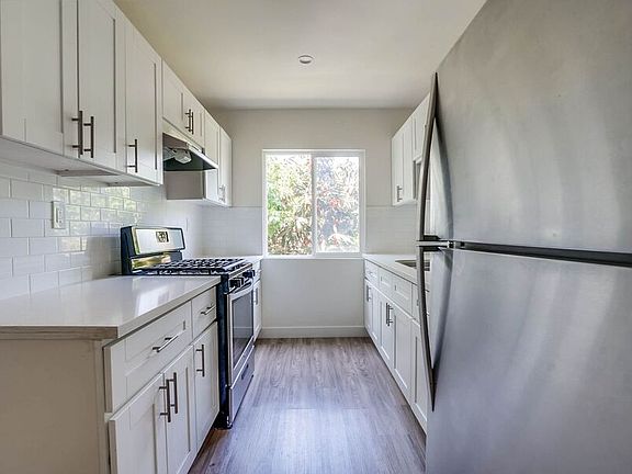 4th image of 4037 W 28th St APT 6