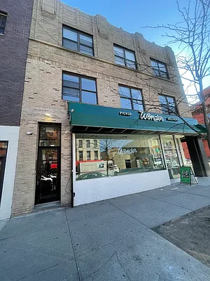 Rented by Elliott Klein Realty Co | media 4