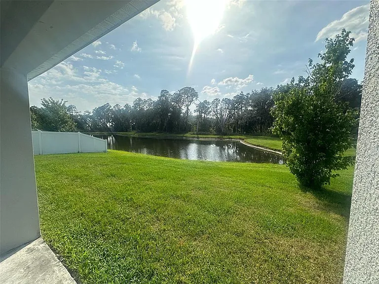 6911 Gideon Cir — Photo 26