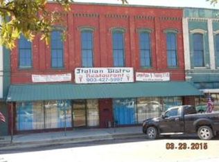 106 N Walnut St, Clarksville, TX 75426