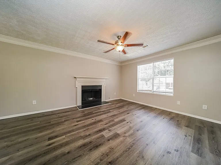 4919 Windsor Downs Dr — Photo 5