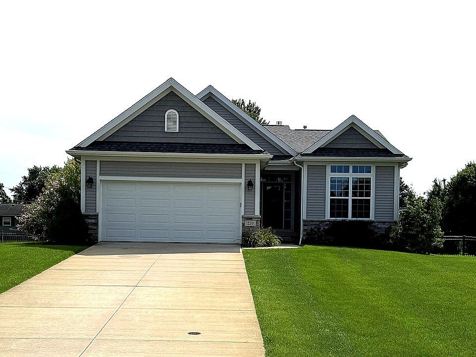 1st image of 239 Louis Ct