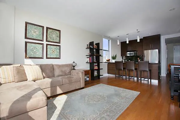 Sold by Level Group | media 4