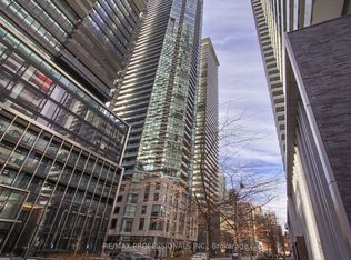 33 Charles St E #710, Toronto, ON