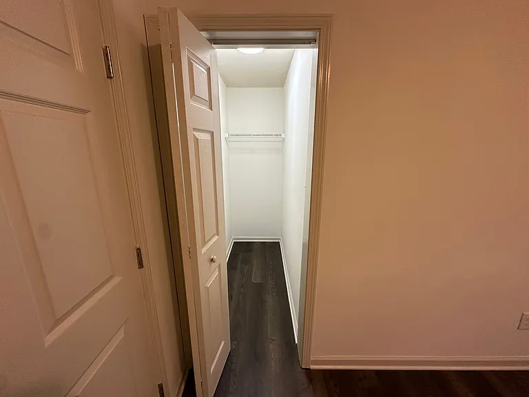417 Burson Ave #A — Photo 10