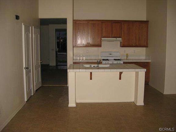 2nd image of 1857 Montara Way