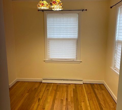 4th image of 14233 S Greenbay Ave