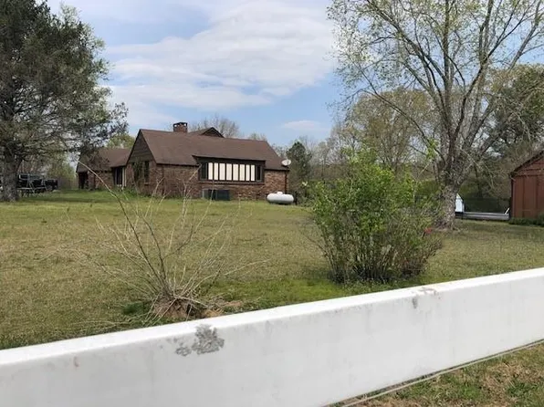 7 County Road 1342, Vinemont, AL 35179