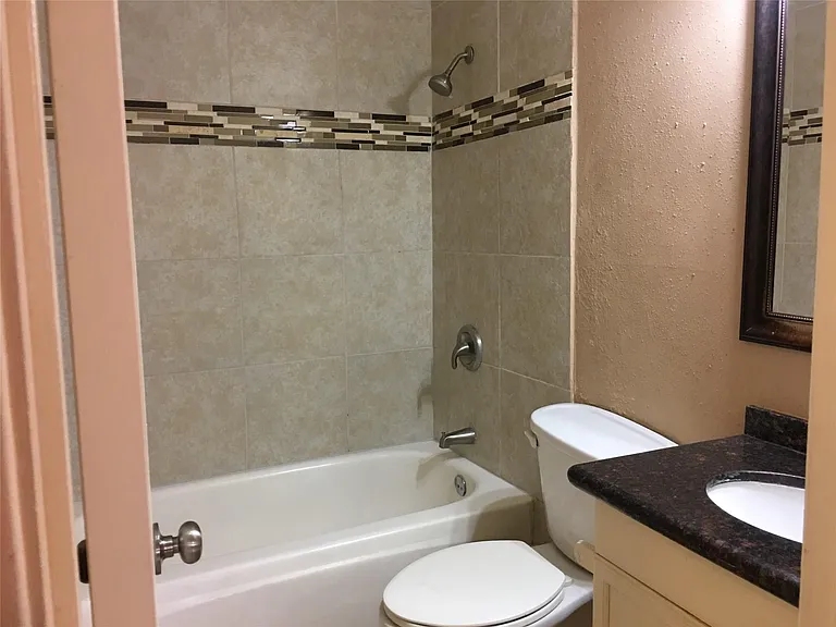 6219 Westbranch Dr — Photo 7