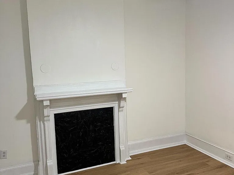 427 N Preston St #1 — Photo 3