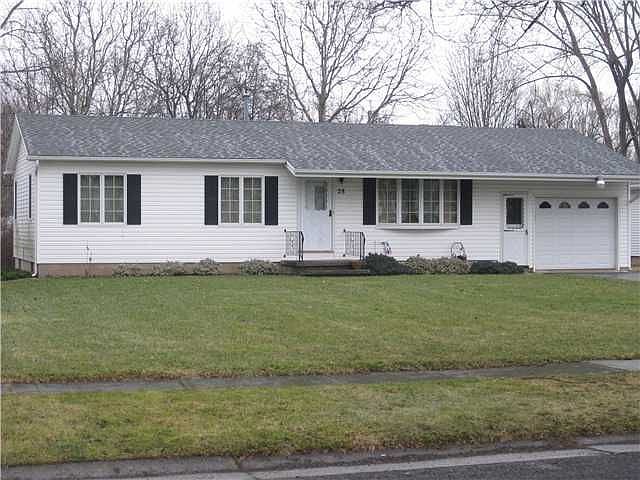 1st image of 28 Francine Dr