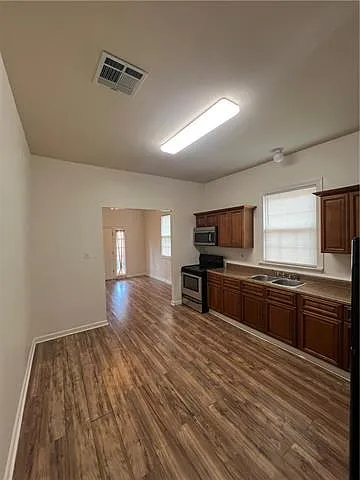 2238 Painters St — Photo 3