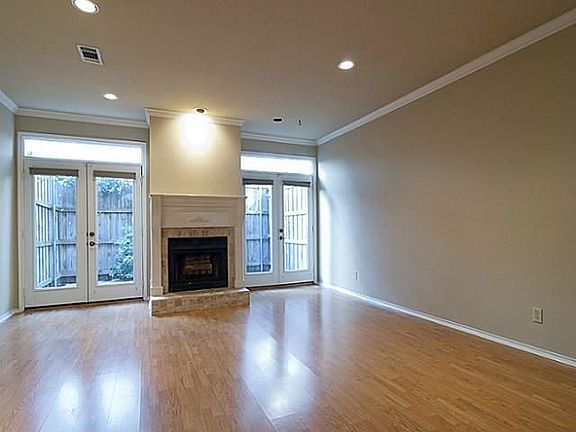 2nd image of 3918 Holland Ave #210
