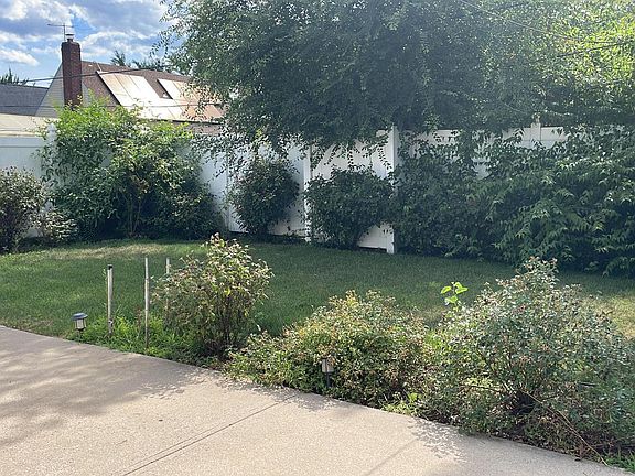 5th image of 7918 264th St