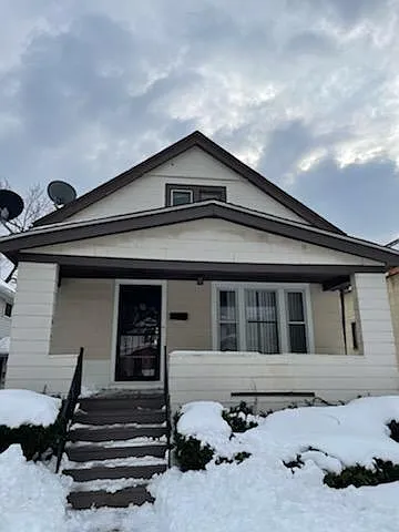 129 Davidson Ave photo 1