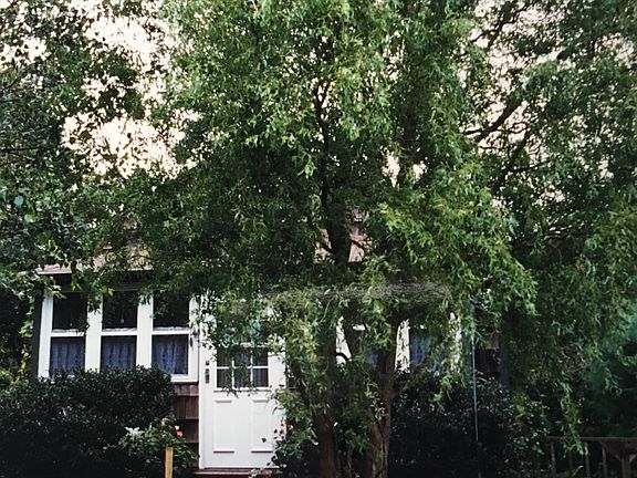5th image of 115 Adams Dr