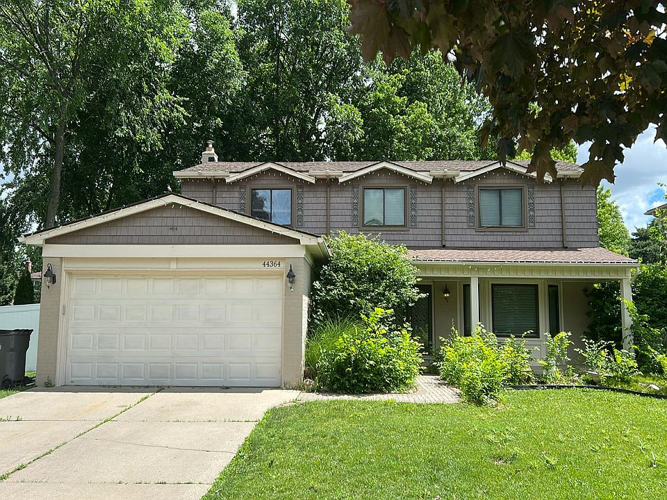 1st image of 44364 Highgate Dr