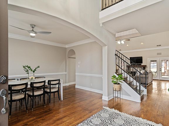 3rd image of 4613 Mitchwood Oak Dr
