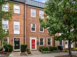 602 7th St SW, Washington, DC 20024