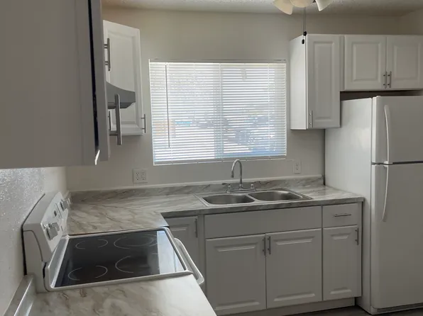 220 W 9th St, Florence, AZ