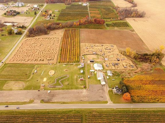 3rd image of 7737 Fruit Ridge Ave NW