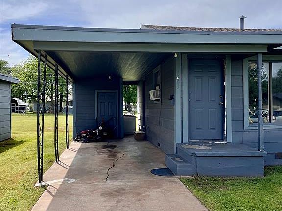 5th image of 1005 N Thomas St