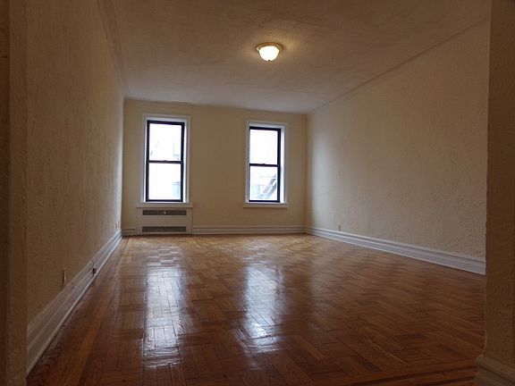3rd image of 141 E 19th St #5/F