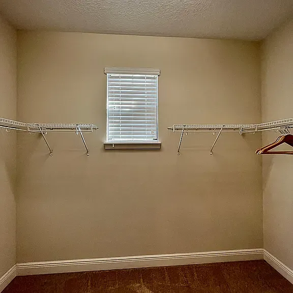 8173 Roseville Blvd — Photo 13