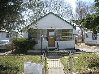 1st image of 51 Gillespie Ave