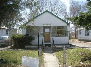 51 Gillespie Ave, Pontiac, MI 48341