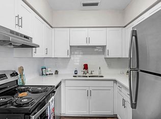 Fountain Square Apartments, Lakeland, FL 33803