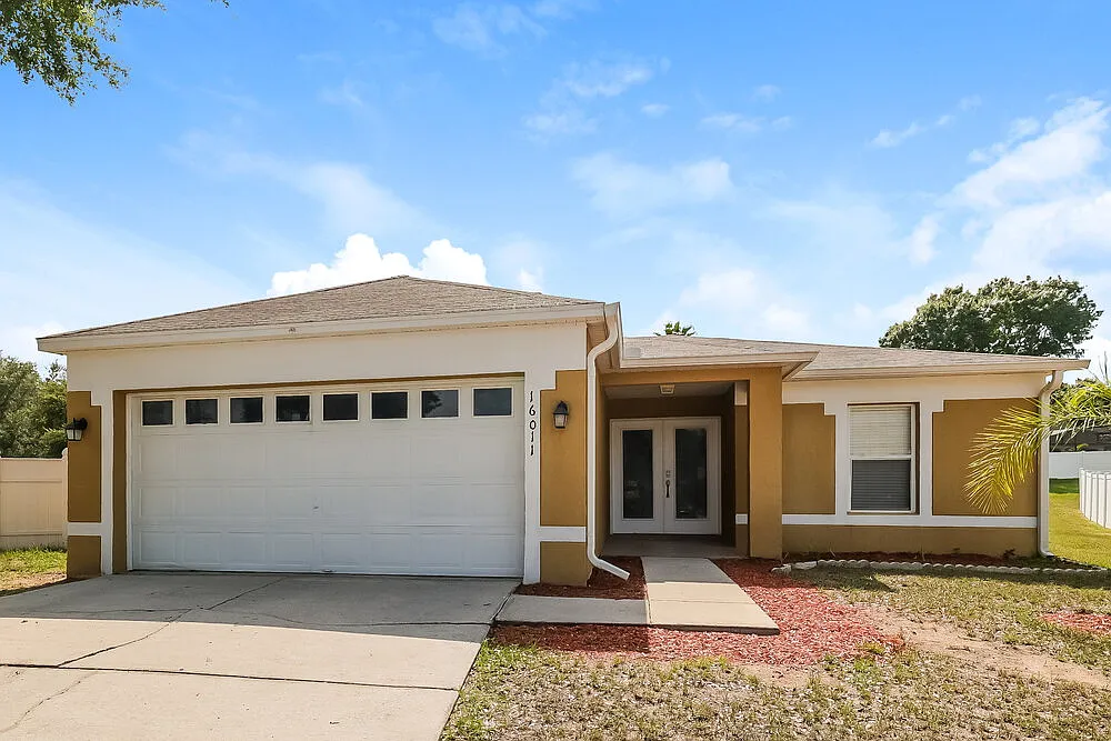 3 bed, 2.0 bath, 1632 sqft, $2,860 — Photo 1