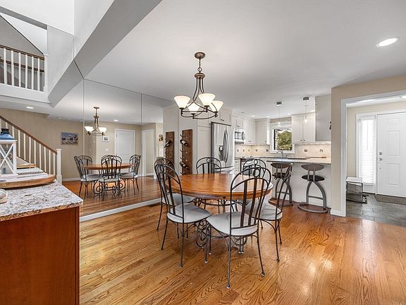 3rd image of 381 Great Oak Rd APT 9