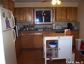 3rd image of 5686 Stevens Dr N