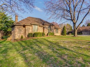 4805 S Pratt Ave, Springfield, MO 65804