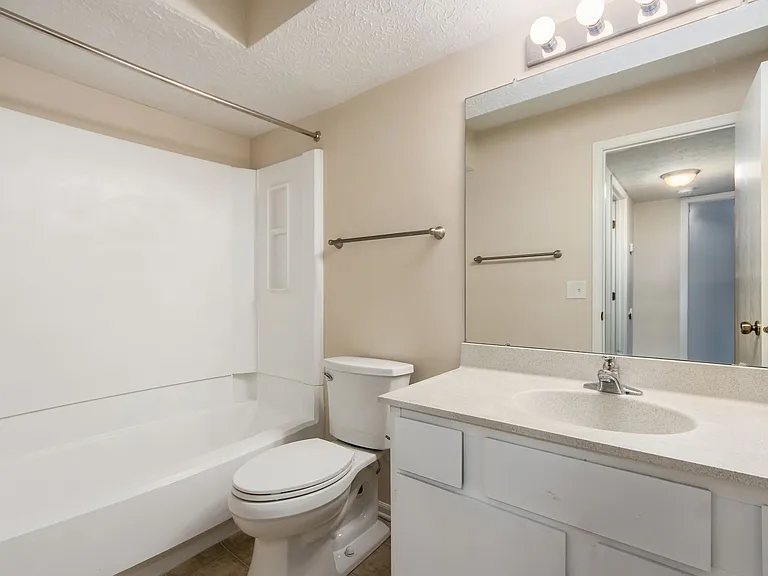 2059 Park Run Dr — Photo 6