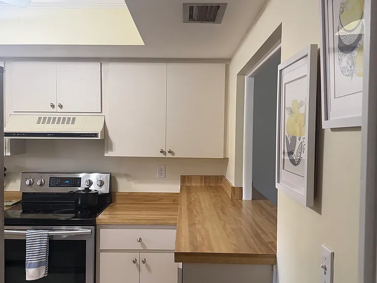 3500 El Conquistador Pkwy — Photo 13