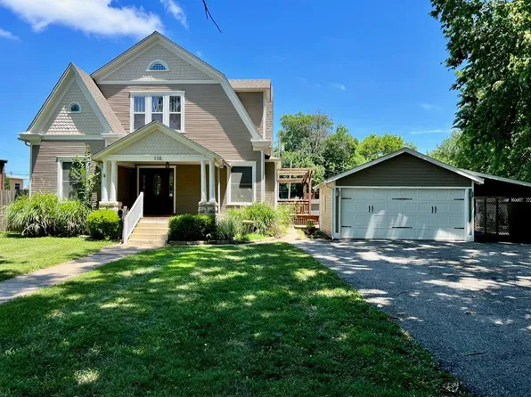 338 N 15th St, Fredonia, KS 66736