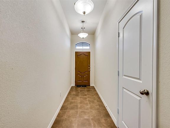 4th image of 7841 Wilson Cliff Dr
