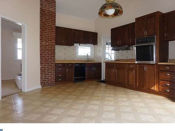 5th image of 3722 Bungalow Glade