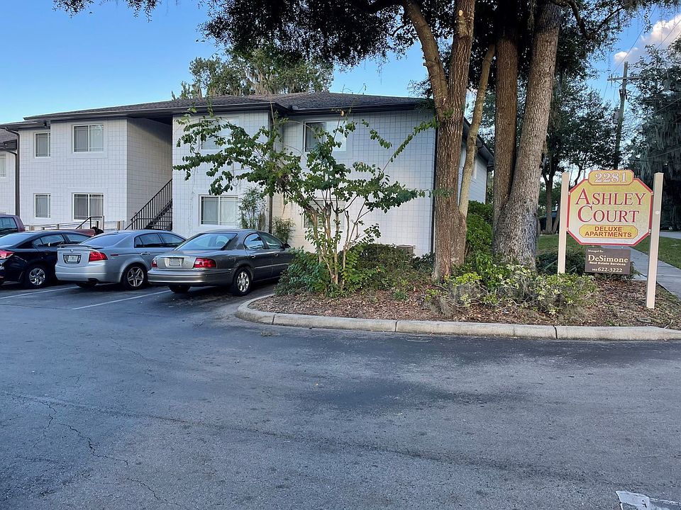 1st image of 2281 NE 2nd St APT 215