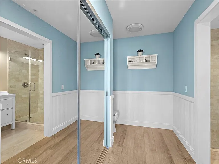 140 Villa Point Dr — Photo 25